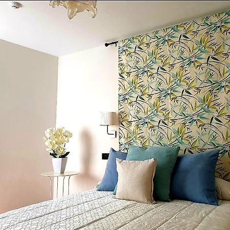 Lhome Seville Ngoại thất bức ảnh