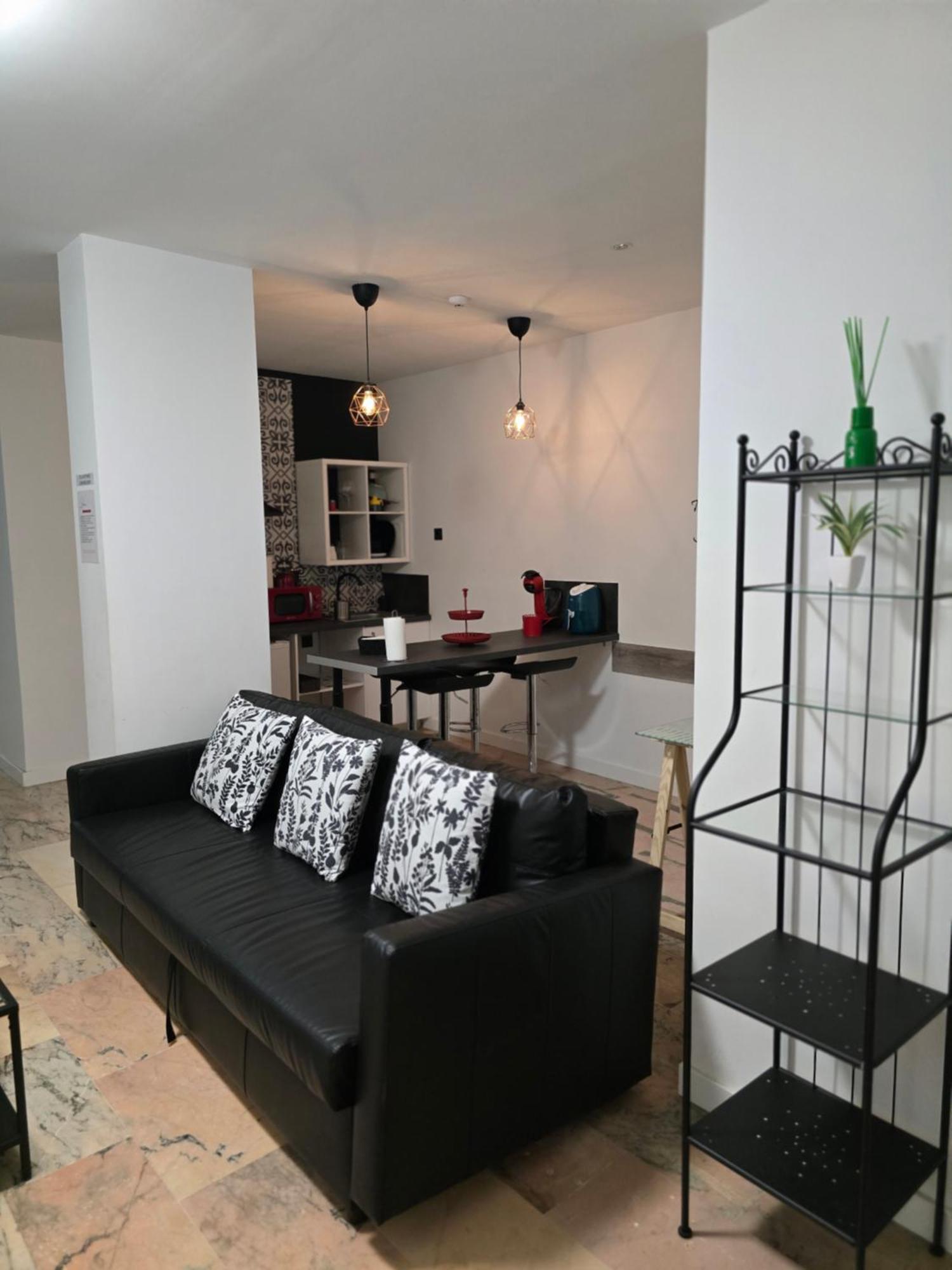 Lhome Seville Ngoại thất bức ảnh
